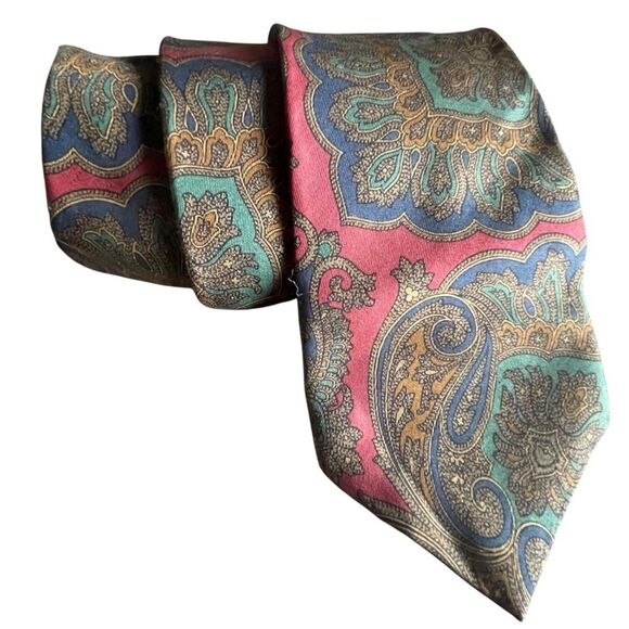 Burberry London Tie Men's Paisley Geometric 100% Silk Equestrian Necktie Career - Picture 1 of 11